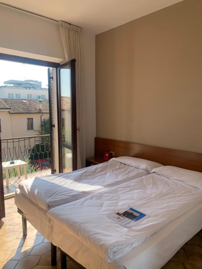 Hotel Santa Maria - Bardolino Town Center Экстерьер фото